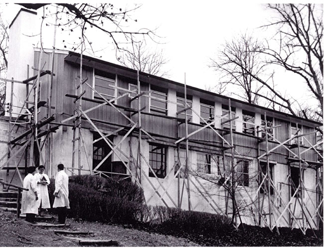 Sambrook Laboratory2